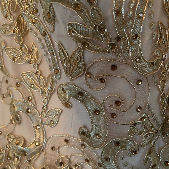 Champagne and gold prom gown - Picture 3 of 11